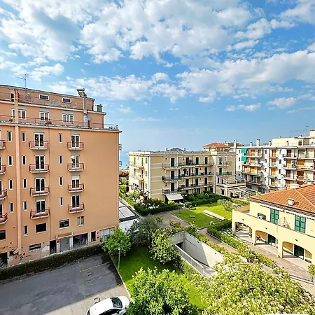 Apartament Gioiello Marino - Mare, 2 Minuti A Piedi