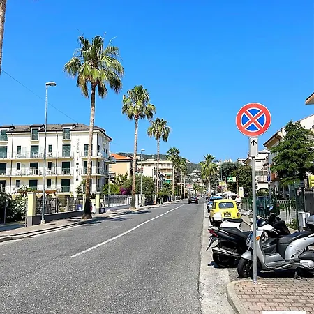 Gioiello Marino - Mare, 2 Minuti A Piedi Pietra Ligure